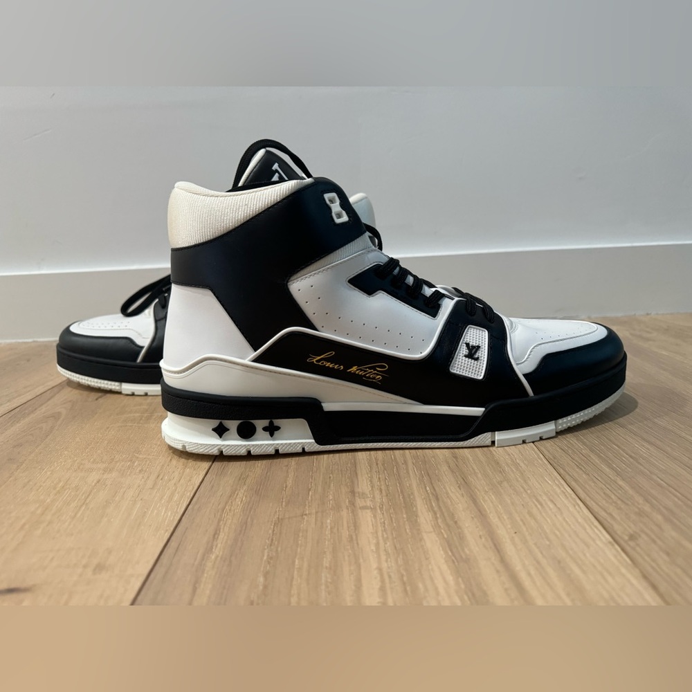 Louis Vuitton Virgil Abloh Men’s 408 Black & White Like New